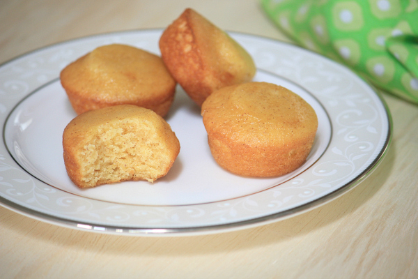 Entenmann's Little Bites - French Toast Mini Muffins Entenmann's Little Bites - French Toast Mini Muffins