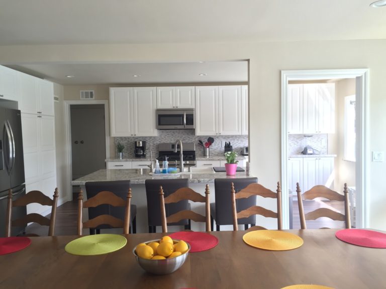 Unmissable Signs It’s Time To Move (For The Sake Of Your Family!)