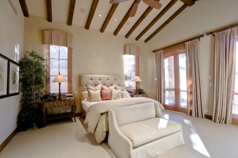 Make Your Summer Guests Feel Welcome with These 5 Tips