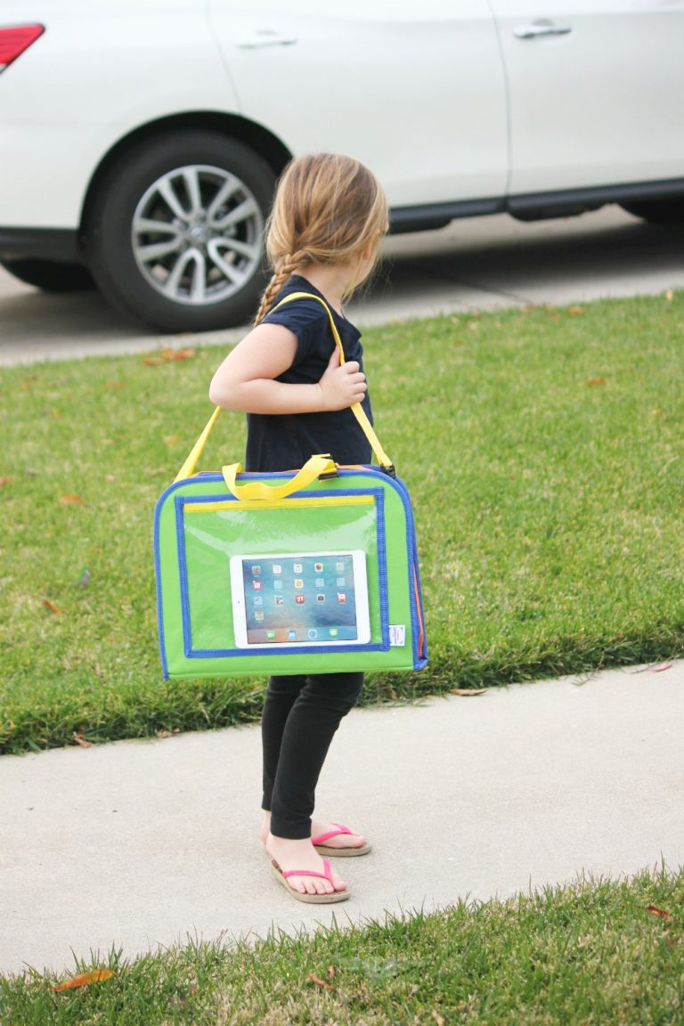 Travel With Kids – Fun Activities for Kids, Organization, Snacks
