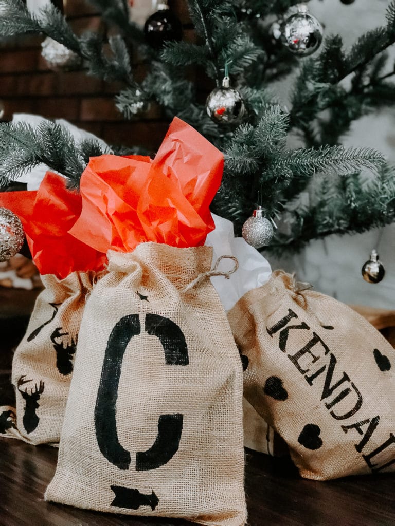 Personalized Burlap Gift Bags + Oprah’s 2017 Favorite Things