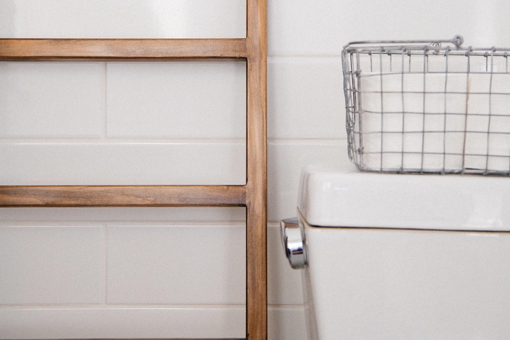 Updated Bathroom Idea: Using a Ladder for Towels