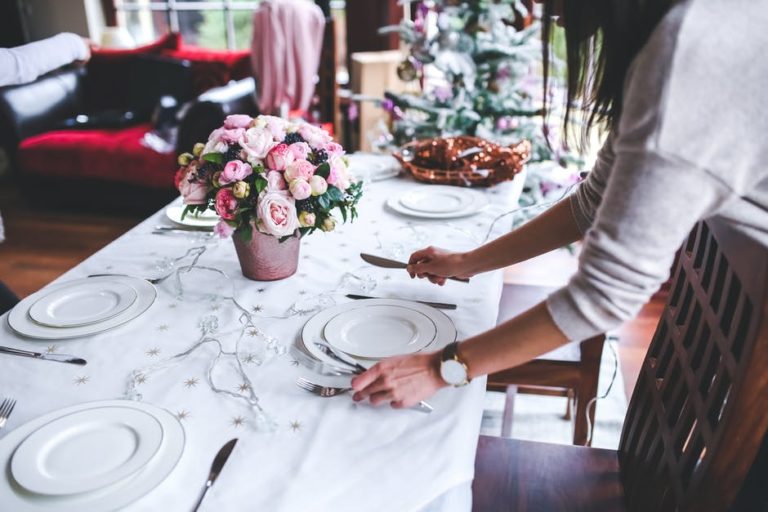 How To Host A Un-Grown-Up Dinner Party