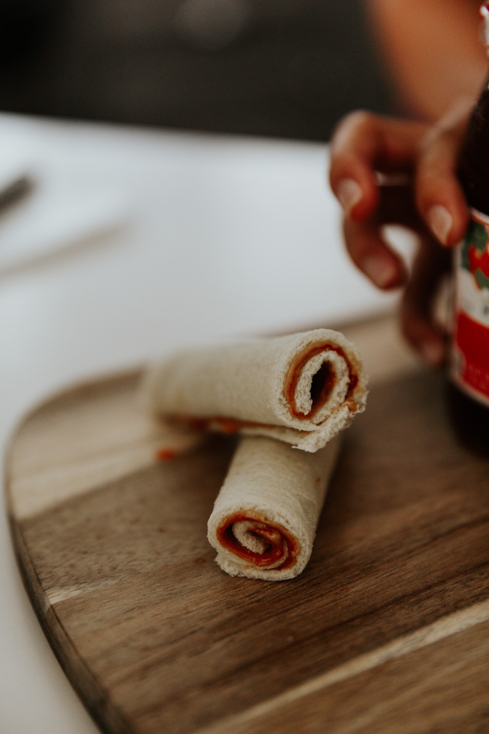 Peanut Butter & Jelly Roll-Ups - School Lunch Ideas