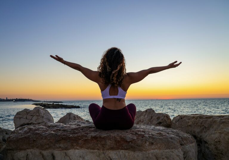 Tips for Achieving a Healthy and Balanced Body for Women