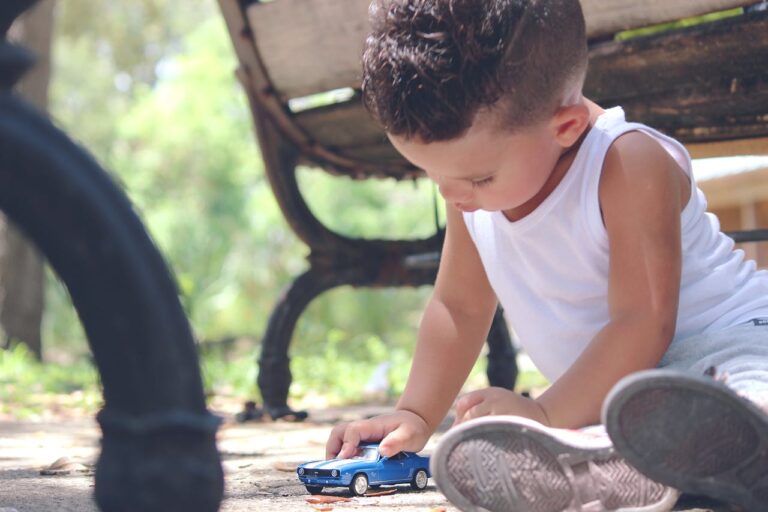The Balancing Act: Integrating Technology into Your Children’s Lives