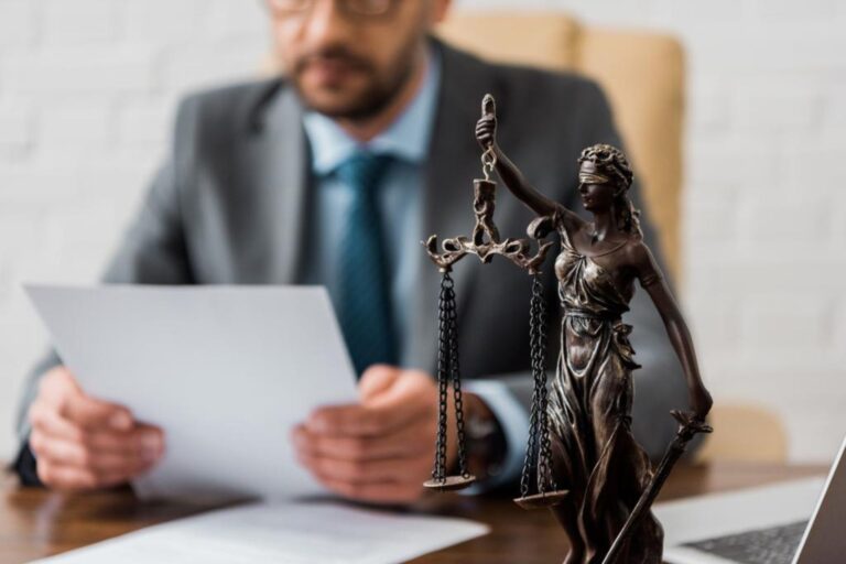 Lawyer, Legal, Advocate, Attorney