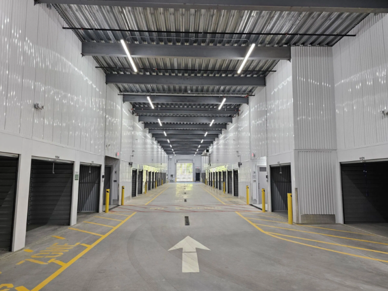Self-Storage vs. Warehouse Rentals: Why Self-Storage Is the Better Choice