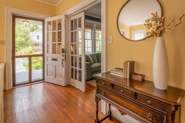 Design Tips to Make Your Home Feel More Welcoming