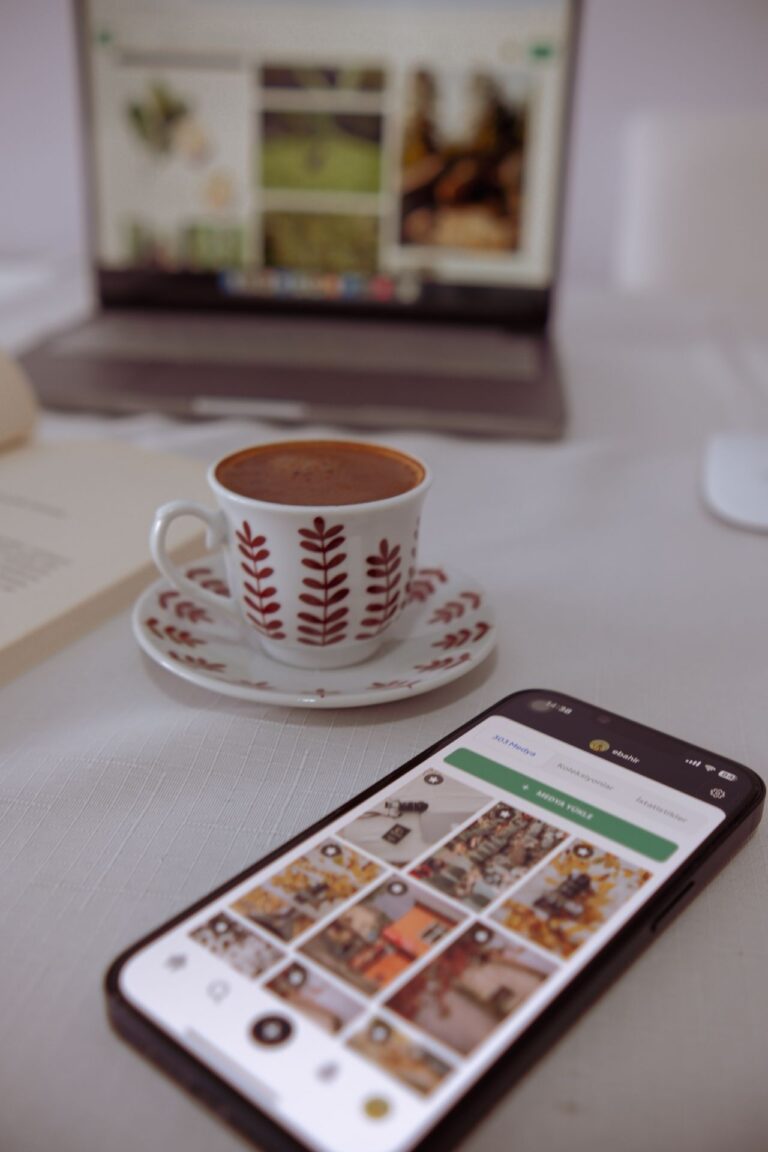 Blogging: Top Trends in Modern News Feed Design
